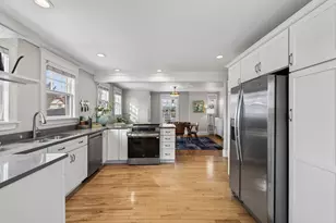 263 Brighton Ave, Portland, ME 04102 - Photo 10