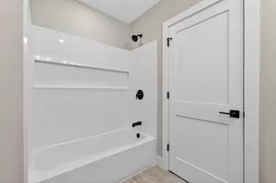 25 Fairway Commons Dr, Gorham, ME 04038 - Photo 30