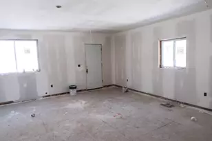 14 Heselton St, Skowhegan, ME 04976 - Photo 12