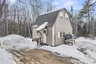 514 Old County Rd, Waldoboro, ME 04572 - Photo 1