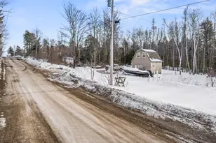 514 Old County Rd, Waldoboro, ME 04572 - Photo 6