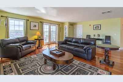 1 E Grand Avenue #506, Old Orchard Beach, ME 04064 - Photo 2