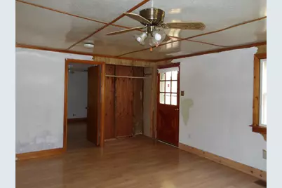 39 Sawyer Street, Waterville, ME 04901 - Photo 18