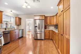 100 Shepard's Cove Rd, Kittery, ME 03904 - Photo 14