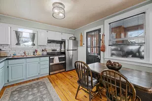 14 Mathews Ave, Waterville, ME 04901 - Photo 4