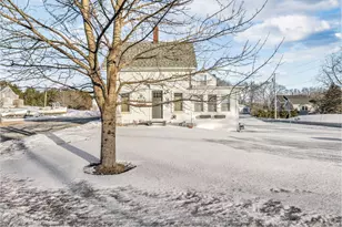 672 Spruce Head Rd, South Thomaston, ME 04858 - Photo 2