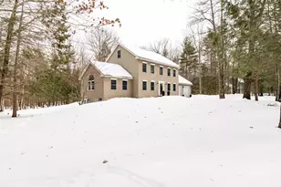 32 Heritage Dr, Berwick, ME 03901 - Photo 2
