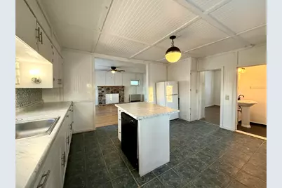 102 Garfield Street, Calais, ME 04619 - Photo 6