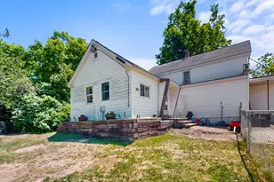 583 Route 106, Leeds, ME 04263 - Photo 2