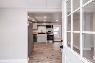 566 Washington Avenue, Portland, ME 04103 - Photo 4