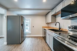 566 Washington Ave, Portland, ME 04103 - Photo 12