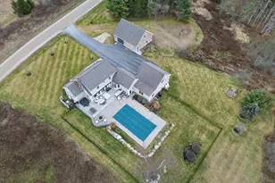 10 Stockholm Dr, Cumberland, ME 04021 - Photo 2