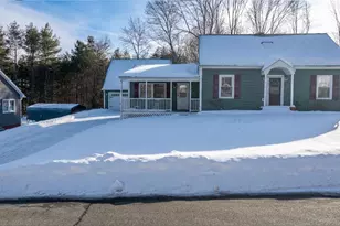 18 Nimitz St, Lewiston, ME 04240 - Photo 4