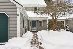 43 Foreside Common Rd, Falmouth, ME 04105 - Photo 4