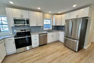 16 Wood St, Skowhegan, ME 04976 - Photo 6