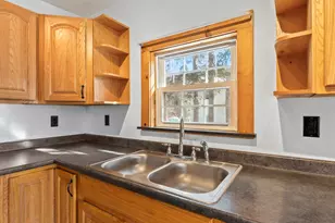 10 Walker St, Augusta, ME 04330 - Photo 20