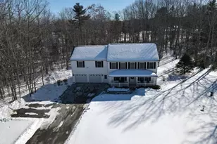 12 Beech Ridge Dr, Hermon, ME 04401 - Photo 2