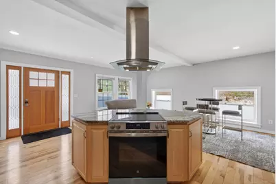 83 Main Street, Buxton, ME 04093 - Photo 10