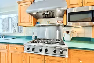 5 Heritage Ln, Cumberland, ME 04110 - Photo 10