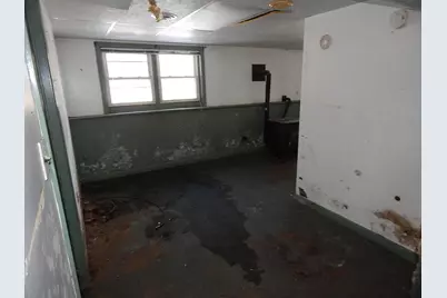 30 Hillcrest Street, Gardiner, ME 04345 - Photo 12