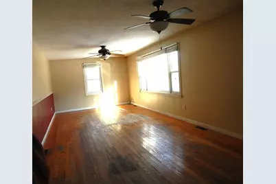 30 Hillcrest Street, Gardiner, ME 04345 - Photo 6