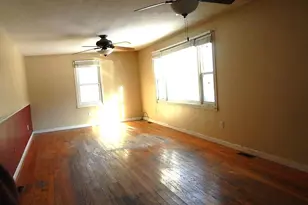 30 Hillcrest St, Gardiner, ME 04345 - Photo 6