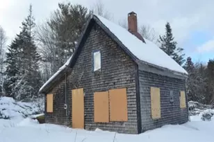 16 Douglass St, East Machias, ME 04630 - Photo 2