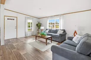 498 Poland Rd, Auburn, ME 04210 - Photo 6