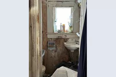 29 Broadway Street, Machias, ME 04654 - Photo 24