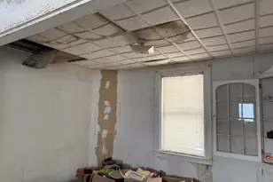 29 Broadway St, Machias, ME 04654 - Photo 18