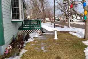 9 Summit St, Baileyville, ME 04694 - Photo 4