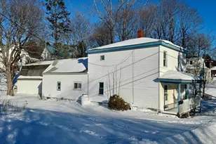 33 3rd St, Eastport, ME 04631 - Photo 2