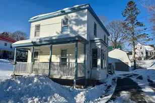 33 3rd St, Eastport, ME 04631 - Photo 4