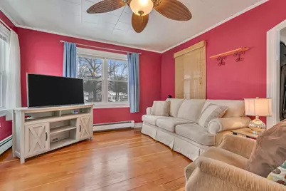 22 10th Street, Old Orchard Beach, ME 04064 - Photo 10