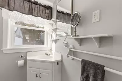 25 Longfellow Drive, Westbrook, ME 04092 - Photo 10