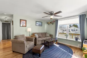 25 Longfellow Dr, Westbrook, ME 04092 - Photo 2