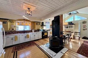 17 Willow St, Mattawamkeag, ME 04459 - Photo 8