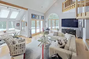 291 Molyneaux Rd, Camden, ME 04843 - Photo 10