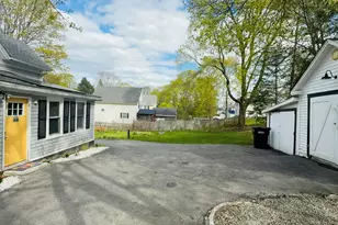 346 Lincoln St, Bangor, ME 04401 - Photo 4
