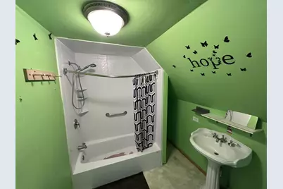 1423 Main Street #A, Pittsfield, ME 04967 - Photo 12