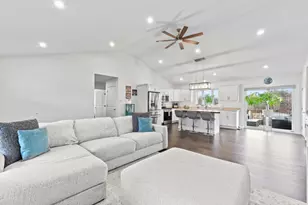 92 High St, North Berwick, ME 03906 - Photo 2