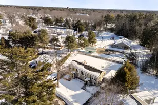 7 Krampf Cir, Brunswick, ME 04011 - Photo 4