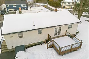 84 Windsor Ave, Augusta, ME 04330 - Photo 10