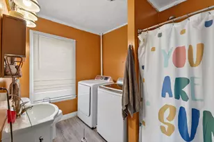 66 W Cutts St, Biddeford, ME 04005 - Photo 24