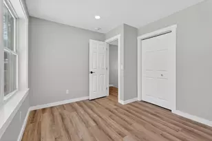 38 Oak St, Gardiner, ME 04345 - Photo 18