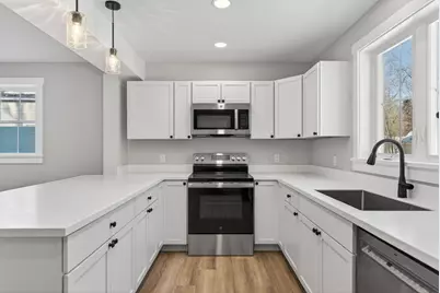 38 Oak Street, Gardiner, ME 04345 - Photo 12