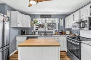 11 Capri St, Brewer, ME 04412 - Photo 4