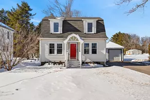 858 Riverside St, Portland, ME 04103 - Photo 1