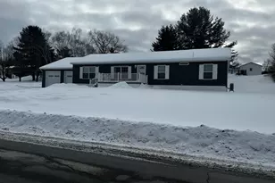 53 University St, Presque Isle, ME 04769 - Photo 6