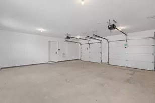 11 Village Green Cir, Oakland, ME 04963 - Photo 14